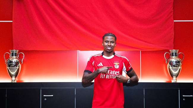 1783174169848_Sidny Lopes Cabral Benfica signing Dec 2025